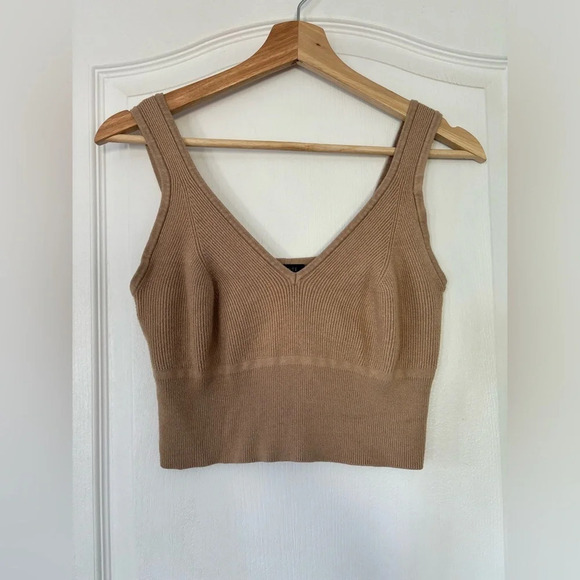 Dynamite Tops - DYNAMITE Knit Crop Top